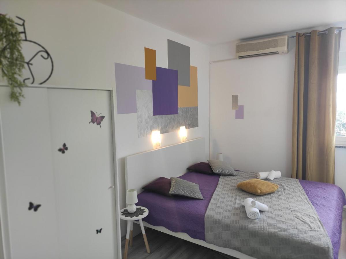 Apartman Iris S Terasom Rijeka Exterior foto